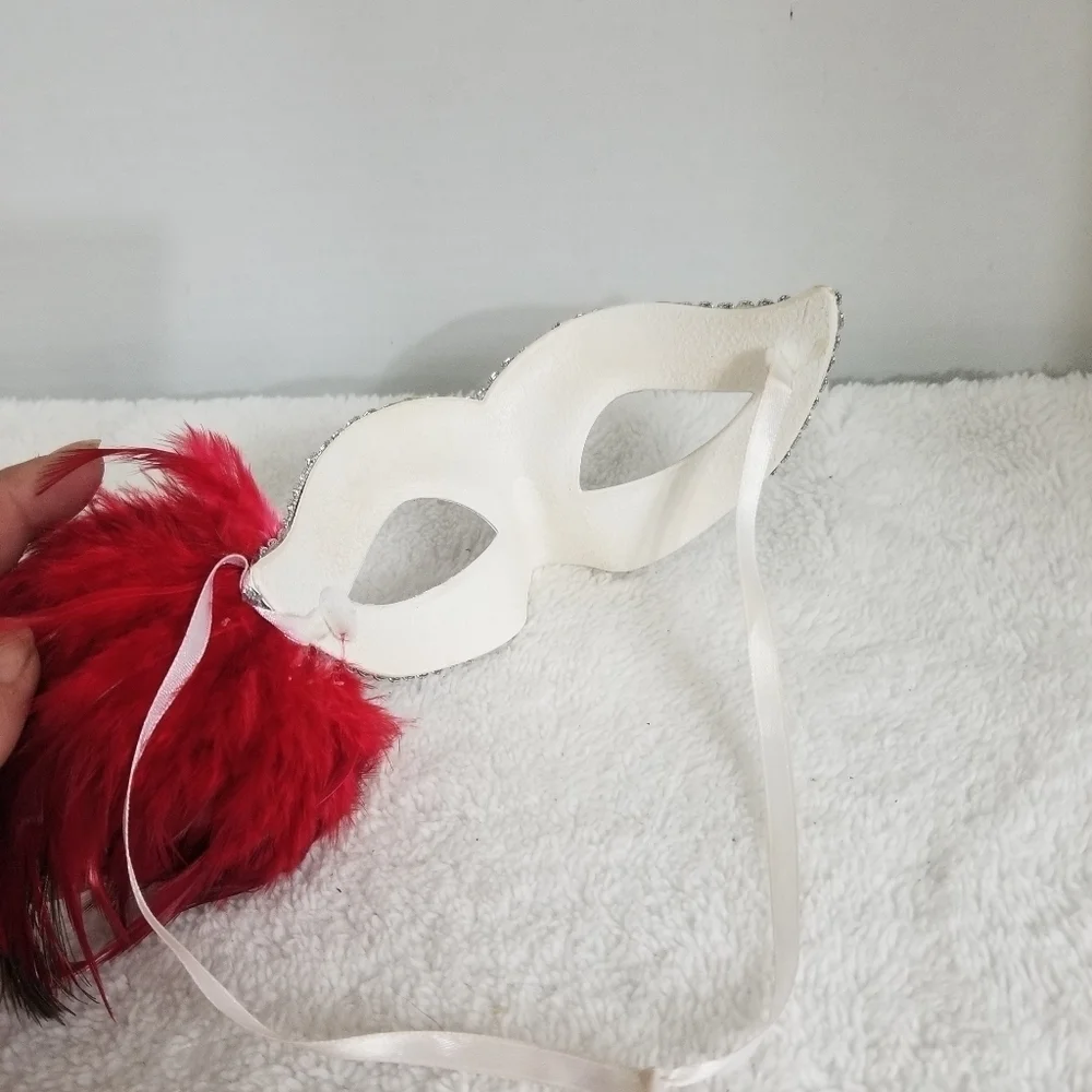 Masquerade mask